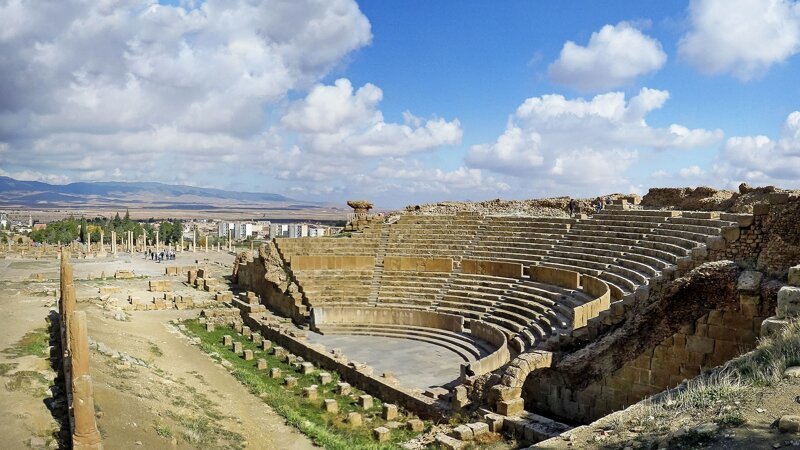 Тимгад - великий древний римский город