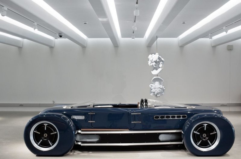 Бельгийцы построили крутой родстер в стиле машин 30-х годов