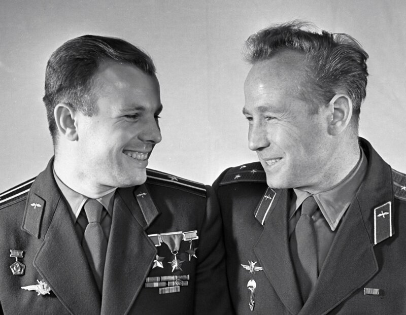 Алексей Леонов с Юрием Гагариным