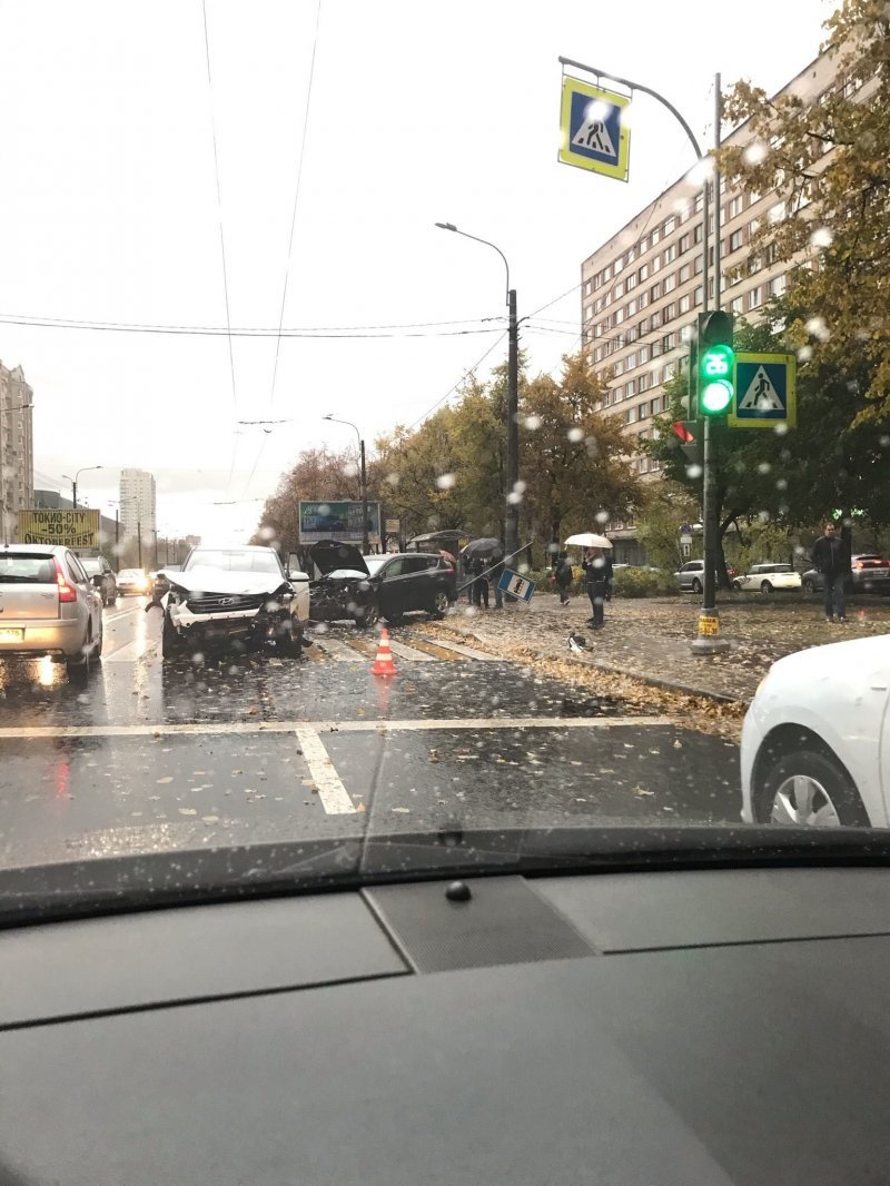 Авария дня. Эпилептик устроил массовое ДТП в Петербурге
