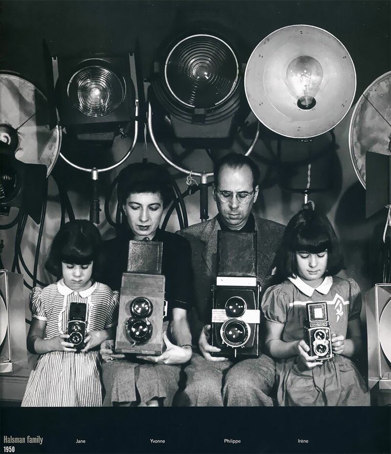 Семья Халсманов. Слева направо: Джейн, Ивонна, Филипп и Ирен. США, 1950