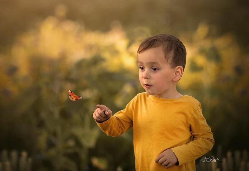 Фотограф потратила три года, чтобы научиться снимать волшебный мир детей