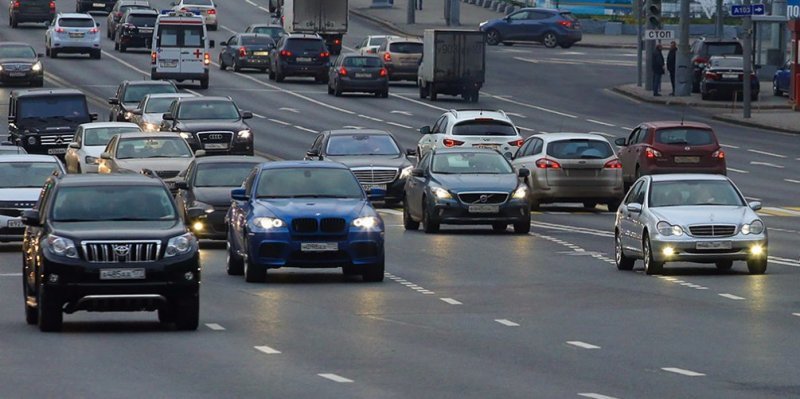 Эксперты вычислили среднюю мощность легковых автомобилей на территории России