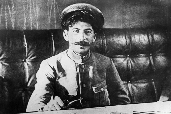Сталин, 1918 год