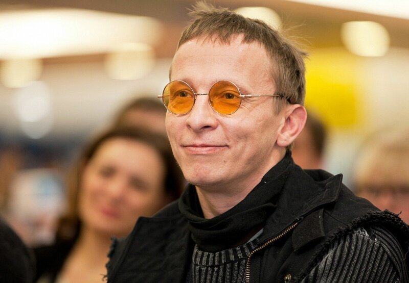 Звезда в очках