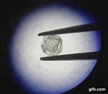 В Якутии нашли единственный в мире алмаз-матрешку: внутри него — еще один алмаз