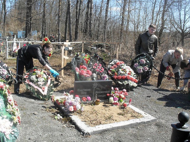 Кладбищенский запрет: правда ли, что нельзя ходить на кладбище по средам?