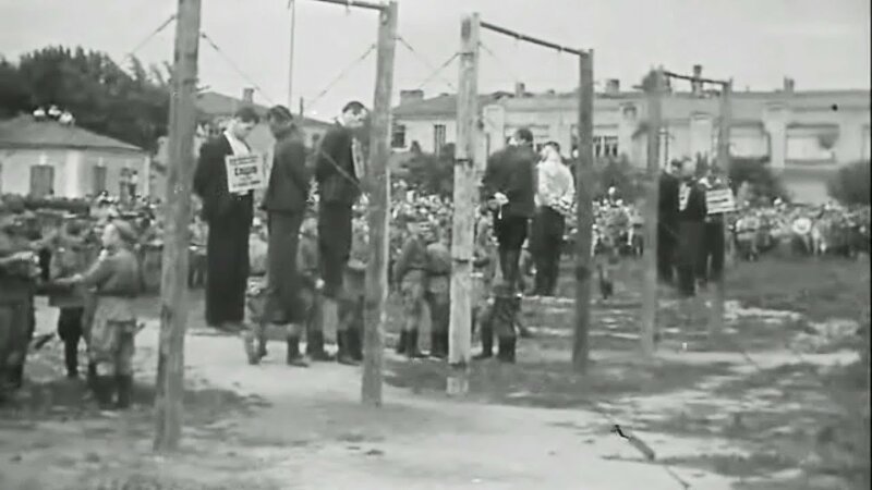 Первым крупным судом о преступлениях, совершенных на оккупированной территории, стал Краснодарский процесс 4-17 июля 1943 года