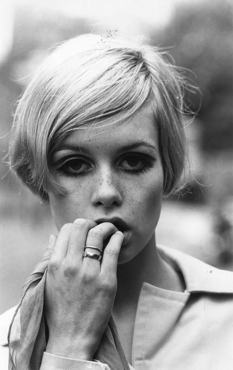 1. Британская фотомодель Твигги, урожденная Лесли Хорнби. 1966 г.