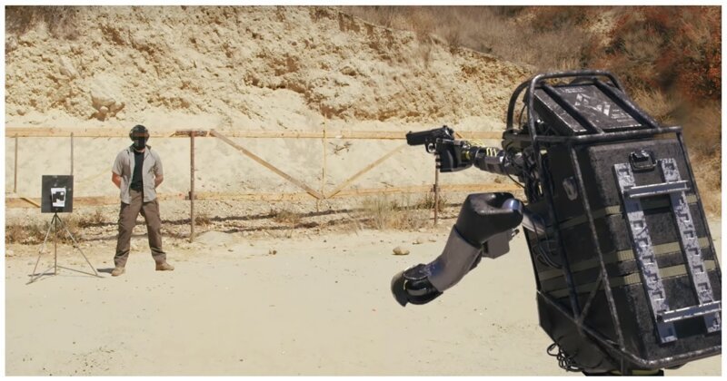 Новое поколение боевых роботов: качественная пародия на ролики Boston Dynamics