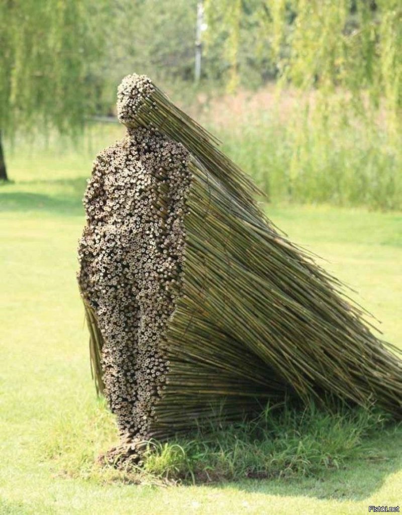 Скульптуры Из Бамбука