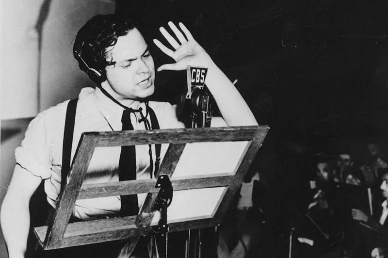 «Война миров»: как радиопостановка повергла в панику США, 30 октября 1938 года