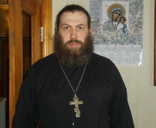 Священник Алексей Перегудов спас жизнь жениху на свадьбе