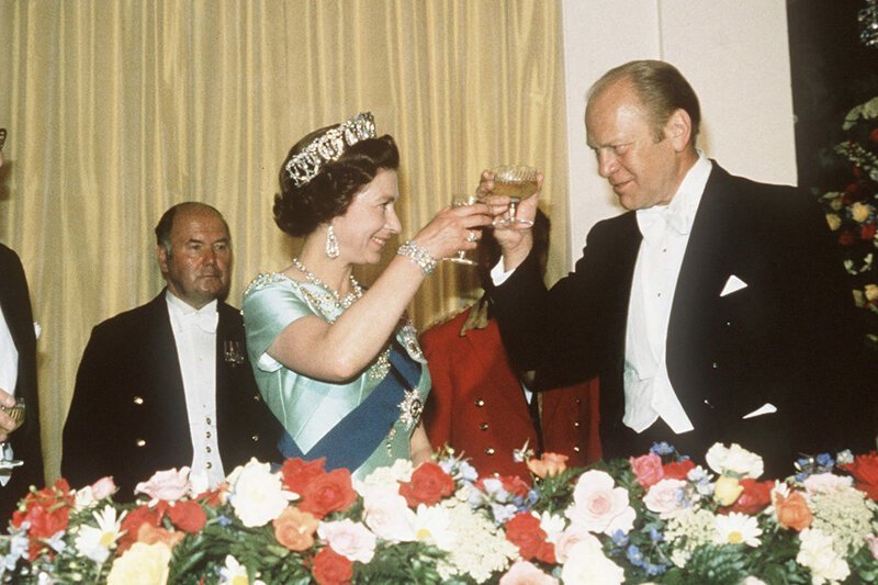 Елизавета II и 38-й президент США Джеральд Форд