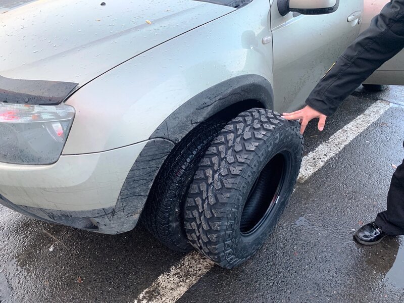 Грязевые тапочки на Renaylt Duster. Maxxis Bighorn MT 674