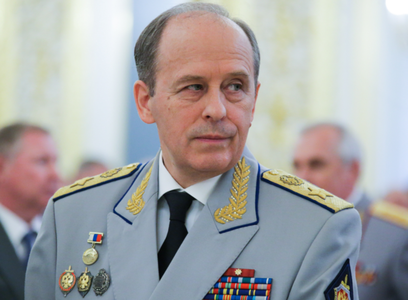 Полковник ФСБ признал себя миллиардером и пообещал вернуть государству часть денег