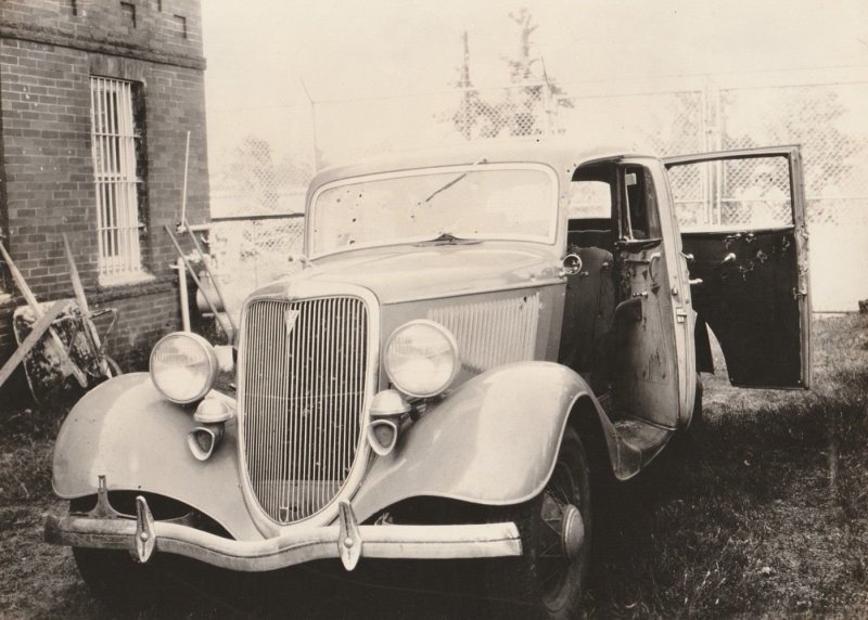 Последняя машина Бонни и Клайда, или индустрия фейков 30-х годов