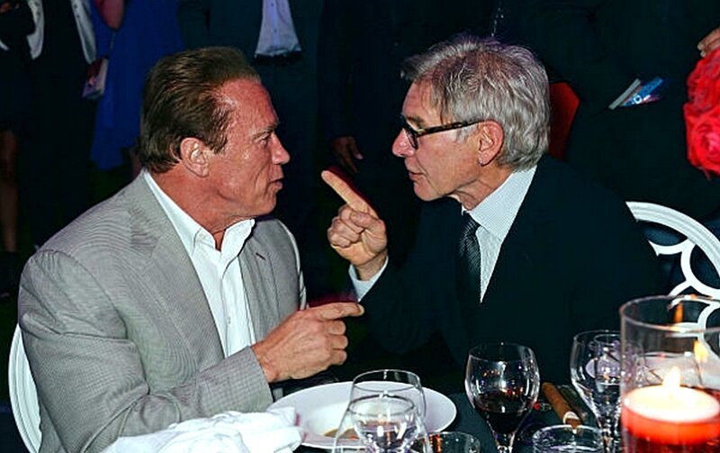  Арнольд Шварценеггер и Харрисон Форд посещают частный ужин «Неудержимые 3» и вечеринку в ночном клубе в Палм-Бич 18 мая 2014 года в Каннах, Франция.