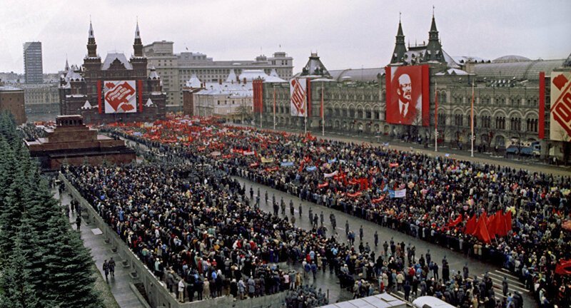 Пуля для Горбачева: как сорвалось покушение на Красной площади