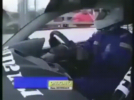 595c86afa63bd7383284e5f1301075e1.gif