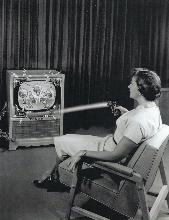 Как выглядел первый в истории пульт для телевизора
