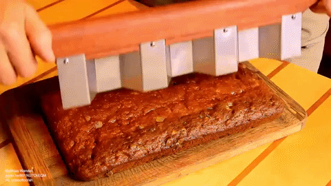 Как быстро нарезать пирог на восьмиугольники.