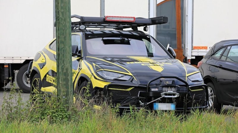 Lamborghini Urus превратили в машину для спасателей