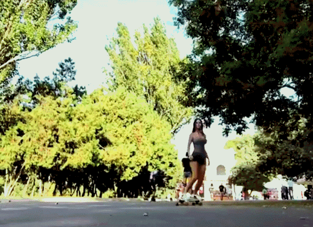 Гифки с девушками