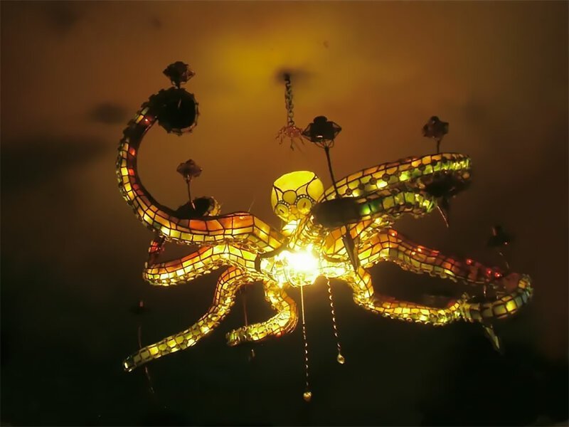 Люстры в виде осьминогов - как вам такой креатив?