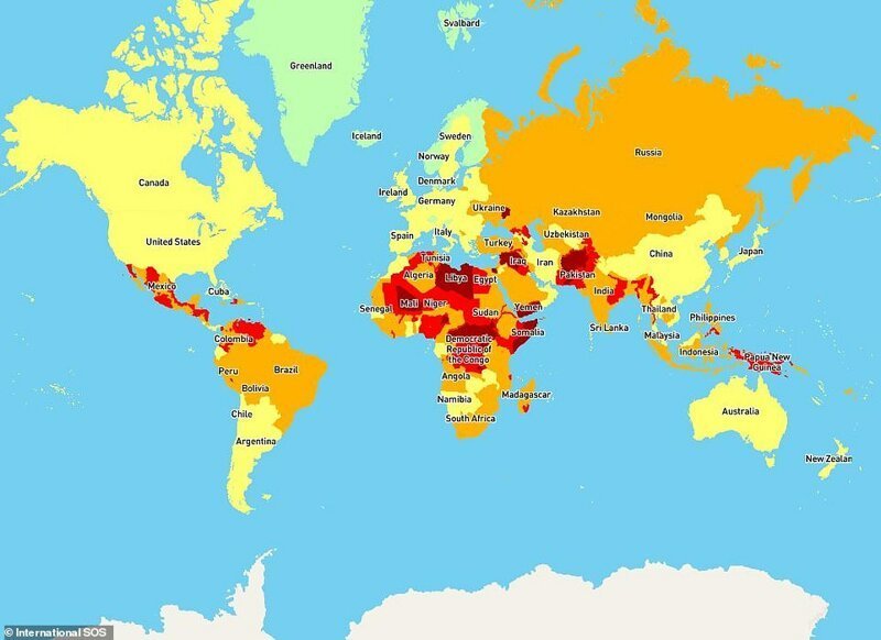 Страны отмечены по нарастанию опасности: зеленый - незначительный уровень опасности, желтый - низкий уровень опасности, оранжевый - средний уровень, красный - высокий уровень, бордовый - критический уровень опасности