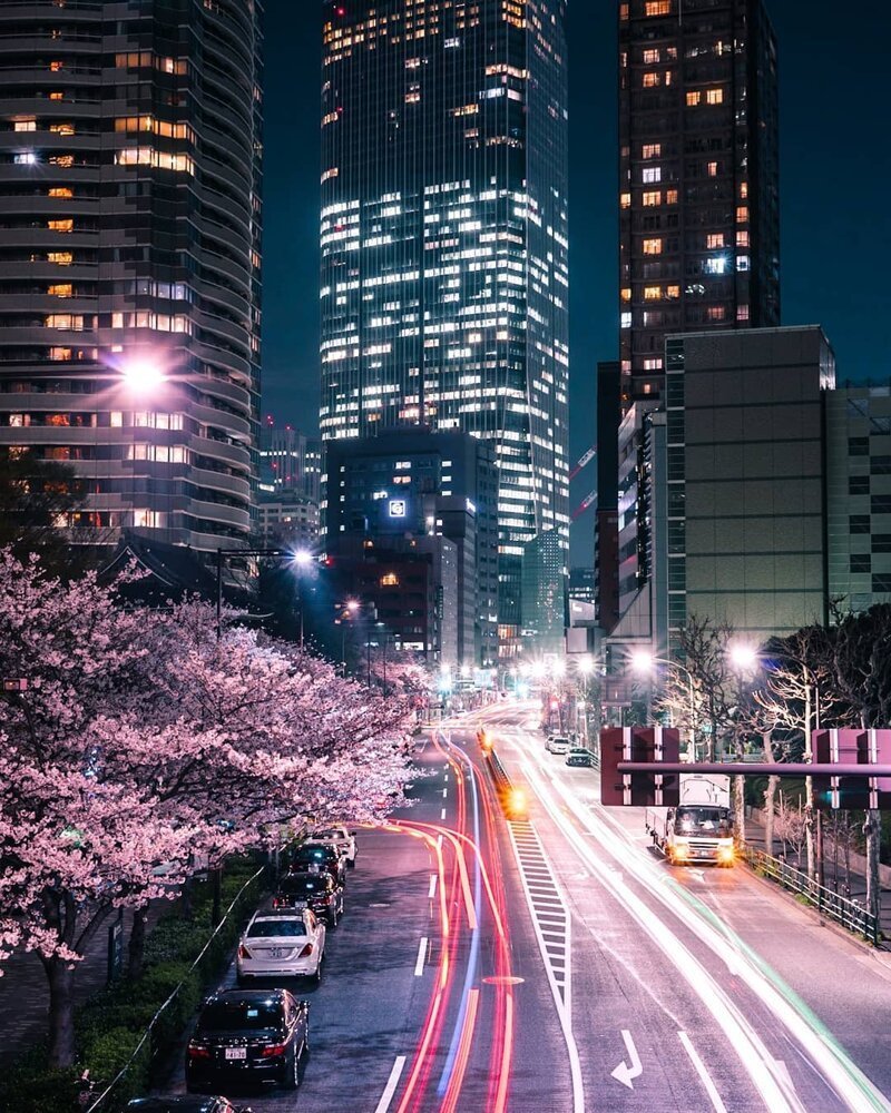 Фотограф провел 3 недели в Японии и снял фотографии, вдохновленный киберпанком и нуаром