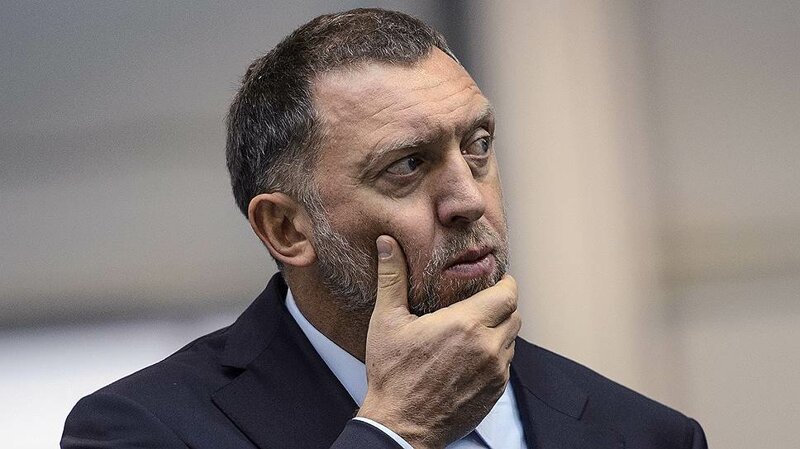Кипрская газета назвала имена лишенных «золотых паспортов» россиян