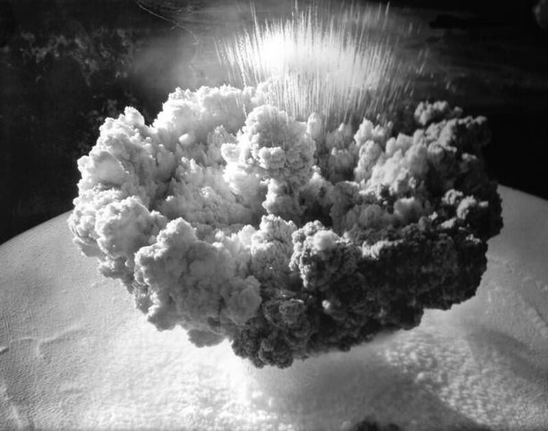 Испытание советской ядерной бомбы 1950-х годов на Новой Земле