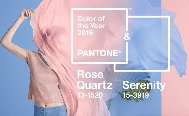 А в 2016 году было даже два фирменных цвета: розовый кварц и голубоватый "серенити"!