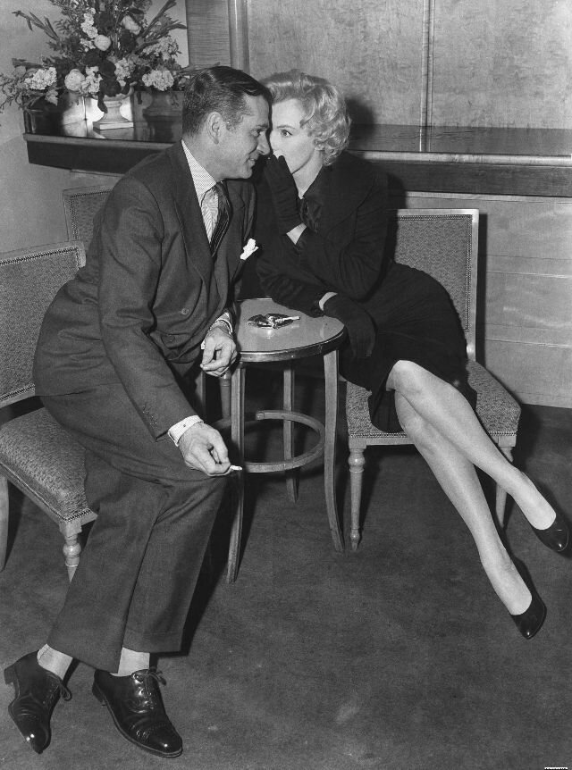 Принц и танцовщица: сэр Лоуренс Оливье и Мэрилин Монро в романтическом фильме 1957 года
