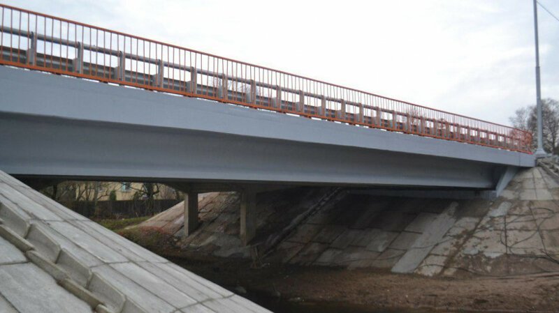 Мост через реку Волошню отремонтировали в Волоколамском городком округе