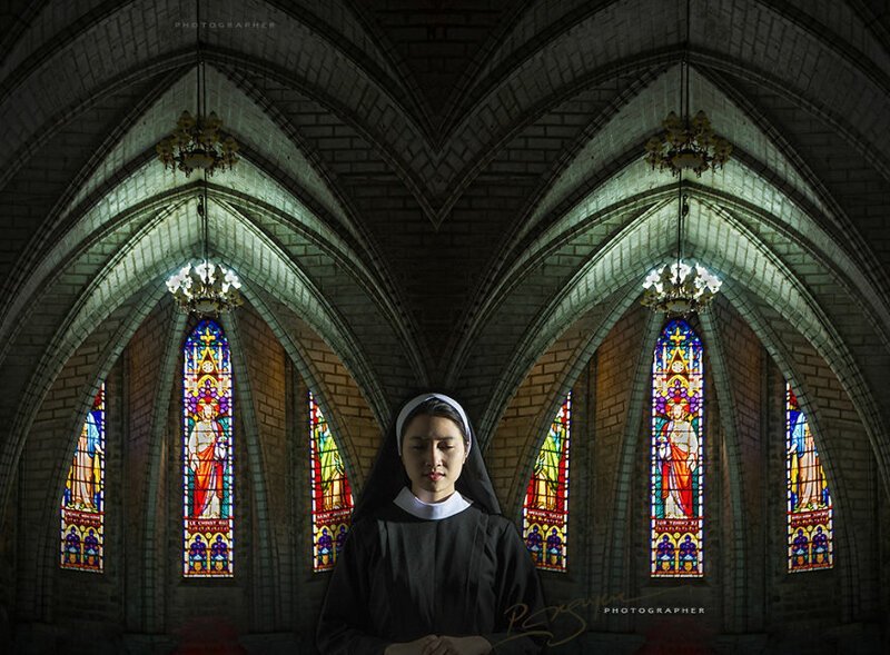 Монахиня в Сайгоне.