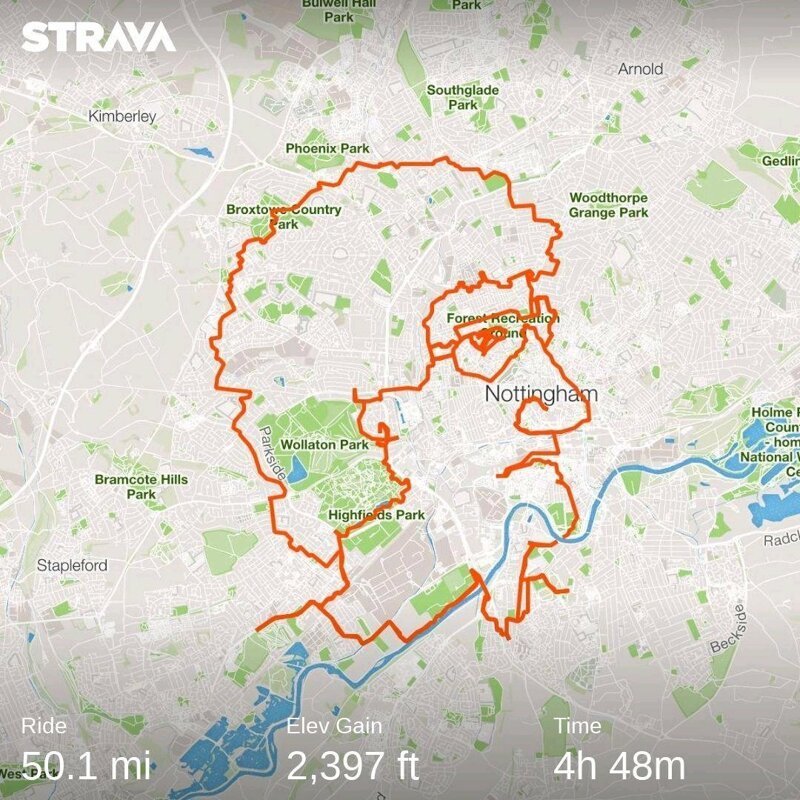 Велосипедист 9 часов колесил по Лондону, чтобы нарисовать оленя