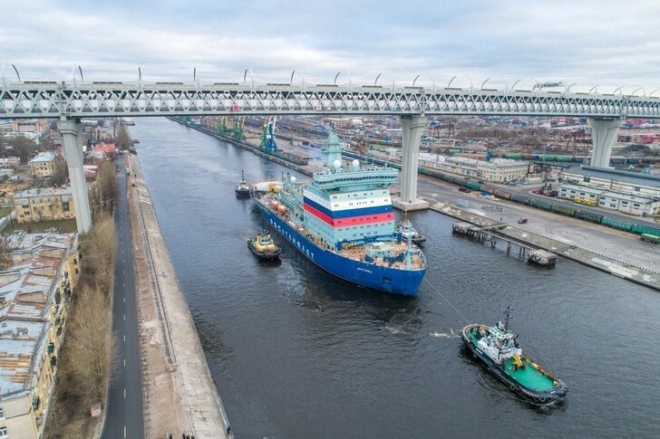 Головной атомный ледокол проекта 22220 «Арктика» вышел на ходовые испытания