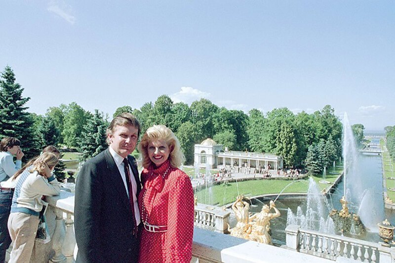 Дональд Трамп с супругой Иваной Мари Трамп. Петродворец. Ленинград. 1987 год 
