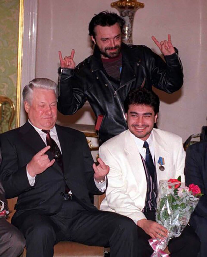 Борис Николаевич Ельцин и группа "Алиса", 1993