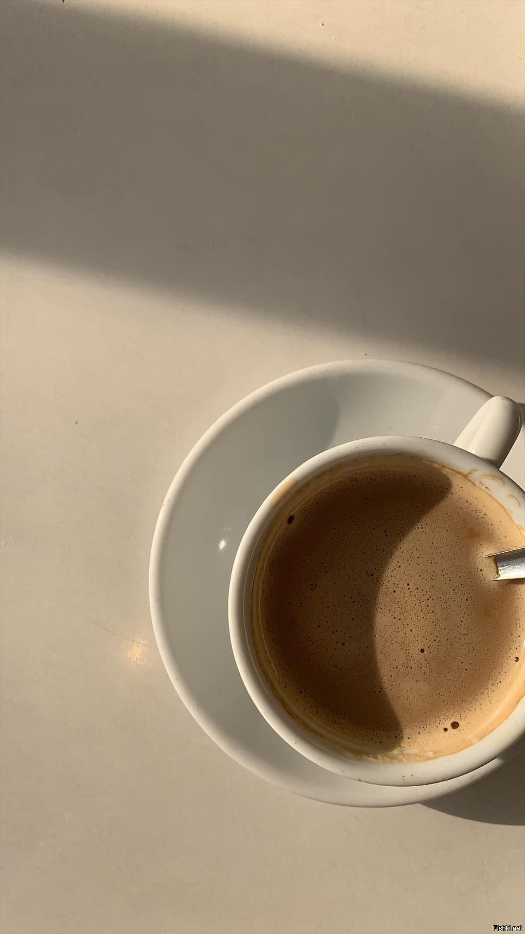 Morning stories. Утренний кофе. Кружка кофе для сторис. Good morning кофе. Кофейные истории.