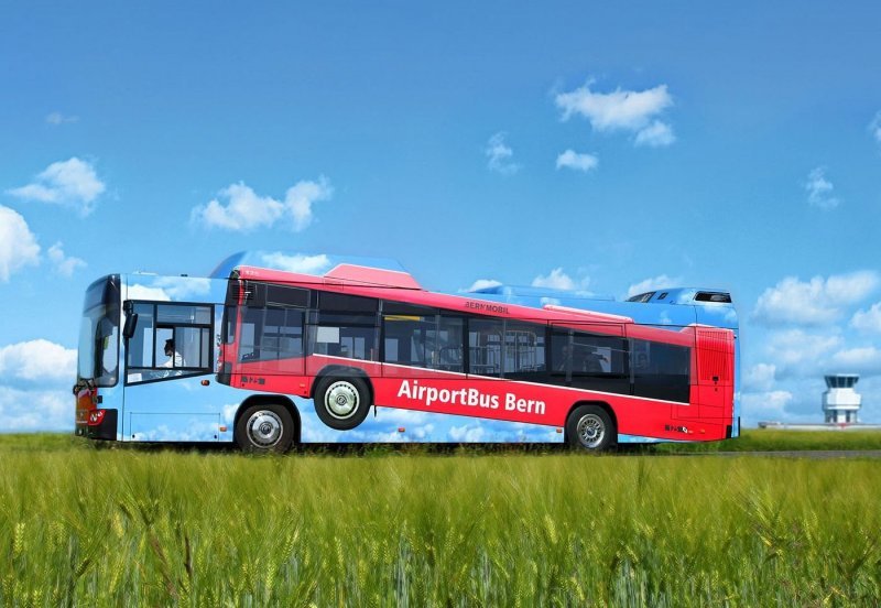 4. Реклама швейцарской компании, доставляющей пассажиров в аэропорт