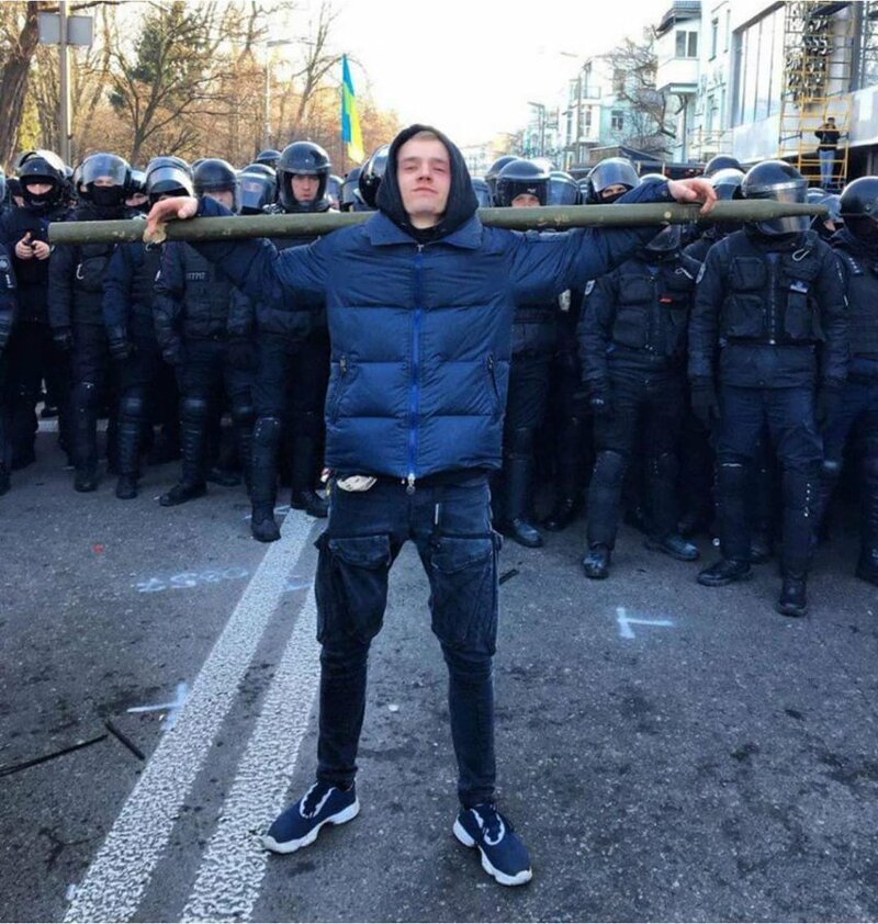 На что рассчитывает полиция Украины?