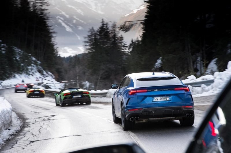 Рождественский пробег суперкаров Lamborghini  по Италии