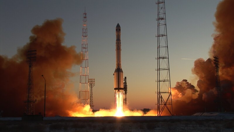 Роскосмос публикует красивейшие кадры запуска ракеты Протон-М с космодрома Байконур