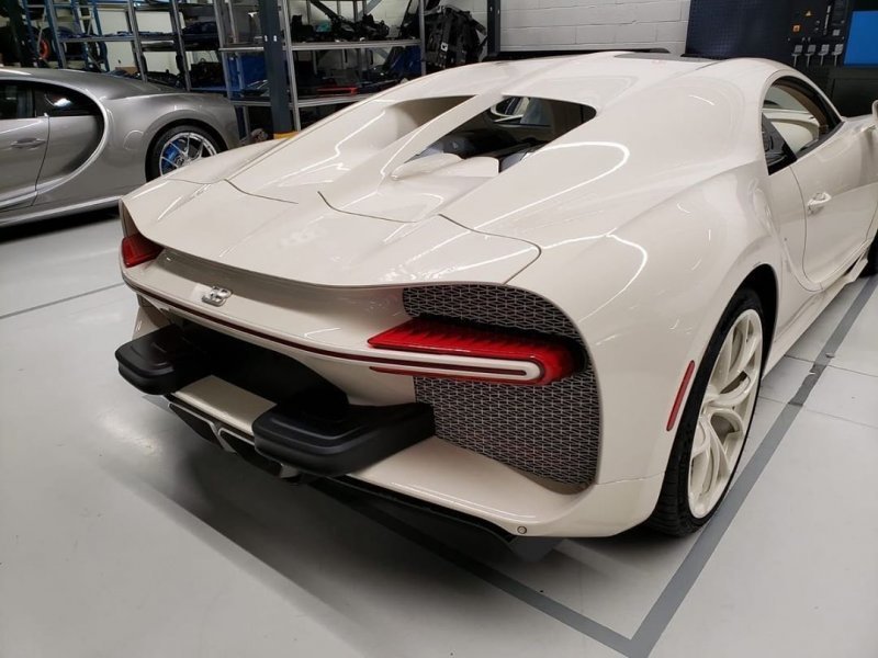 Эксклюзивный Bugatti Chiron, созданный в сотрудничестве с модным домом Hermes