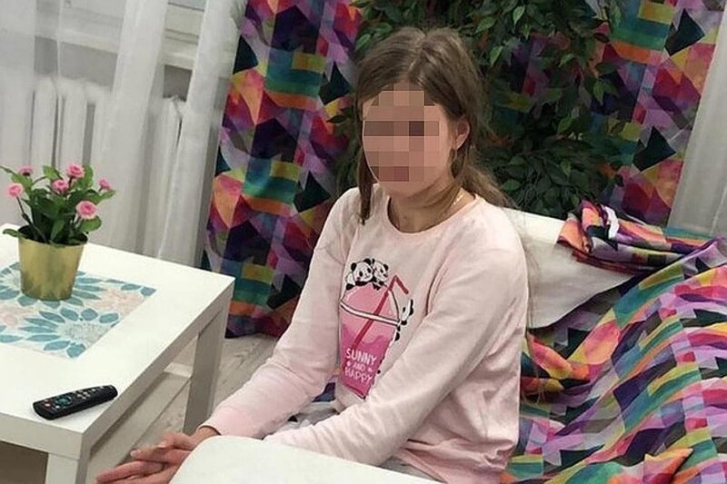В Москве 12-летняя школьница сбежала от родителей к 47-летнему педофилу