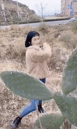 Гифки с девушками