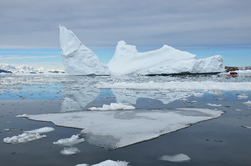 Антарктида. Yalour Island